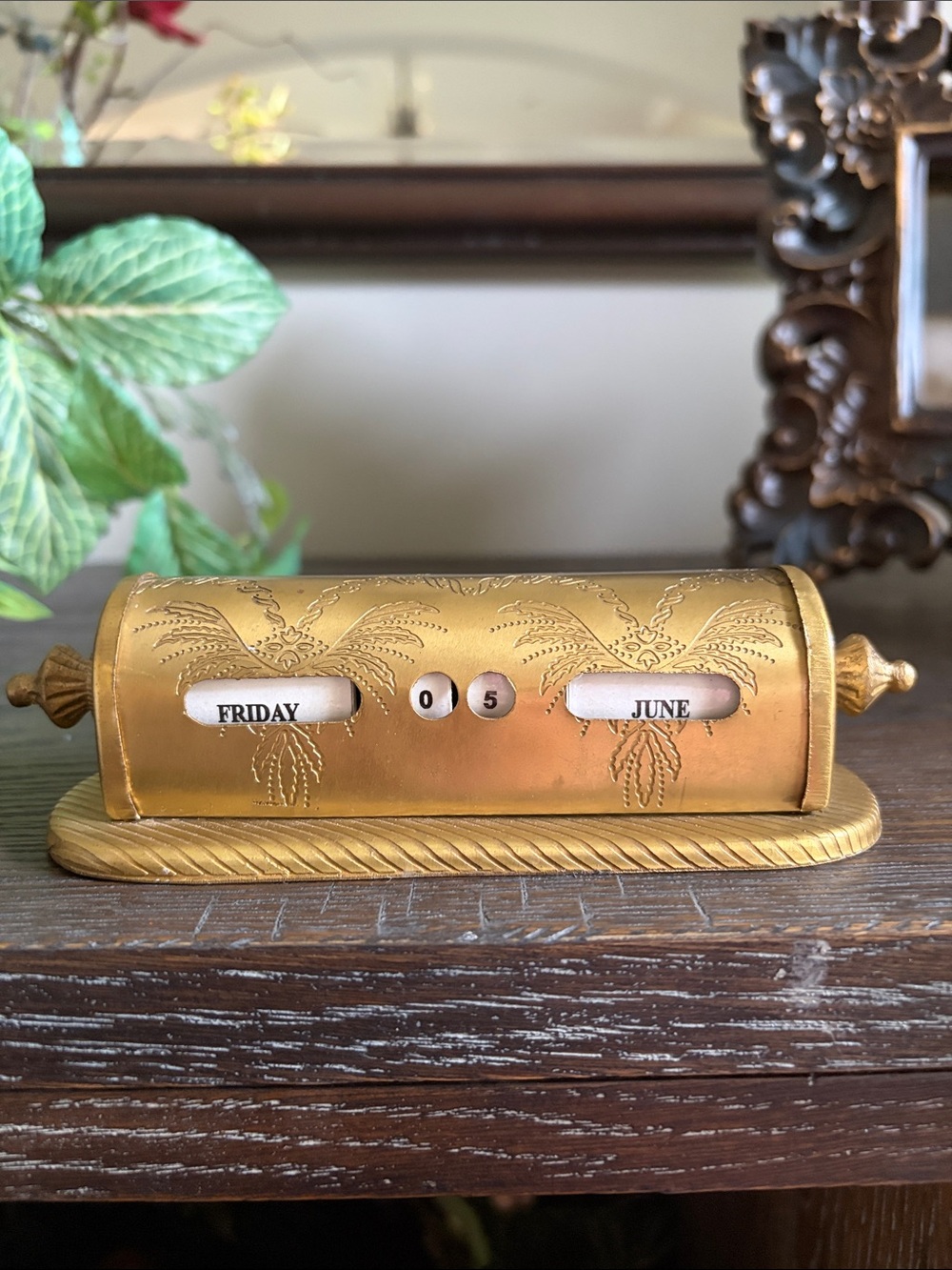 Vintage Brass Desk Perpetual Calendar